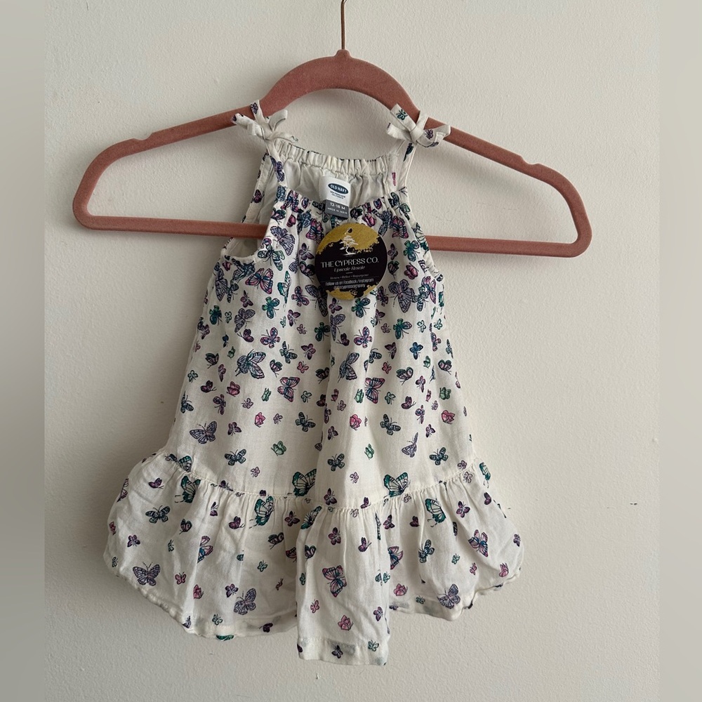 OLD NAVY Butterfly Baby Blouse SIZE 12-18 MONTHS Playful Vibrant Shoulder Tie